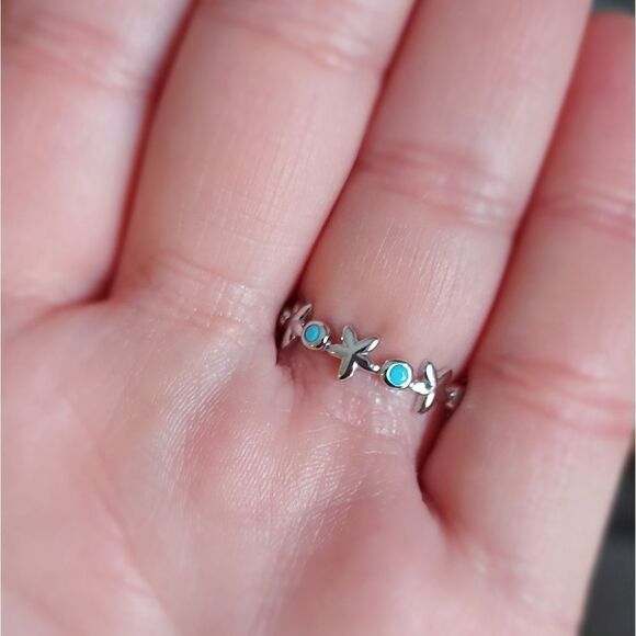 925 Sterling Silver Starfish Ring - Picture 7 of 9